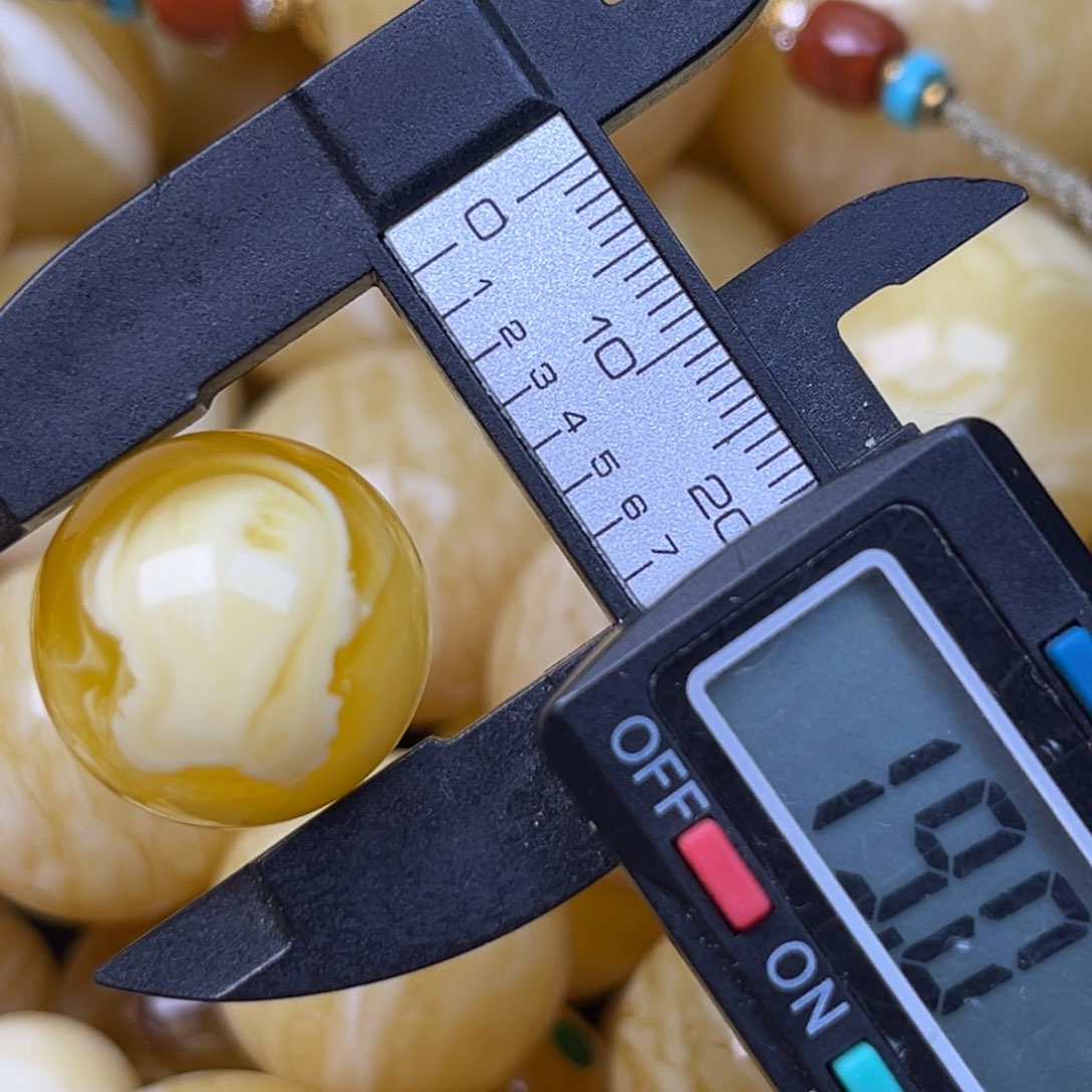 裸石蜜蜡未镶嵌！