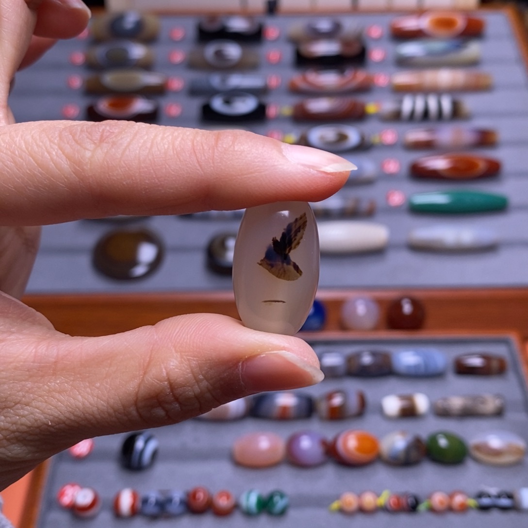 玛瑙/玉髓颈饰未镶嵌敏****你