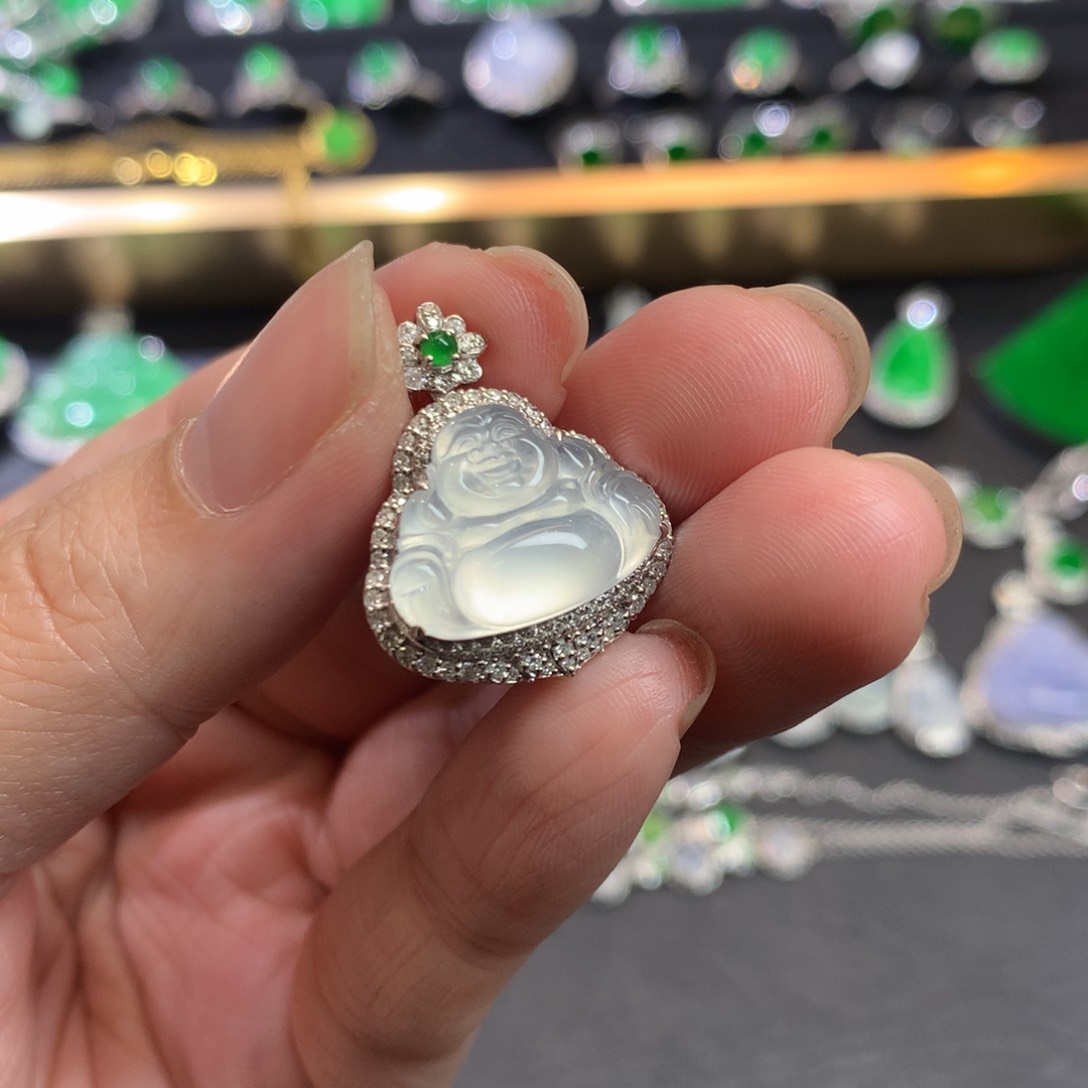 翡翠吊坠(不含链)18K金镶嵌