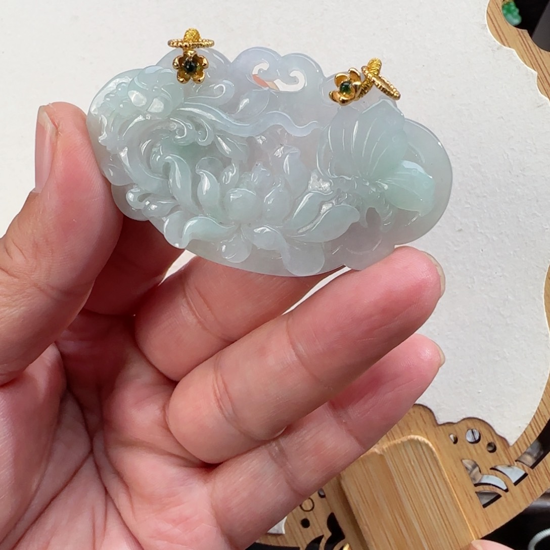 翡翠颈饰未镶嵌仿古
