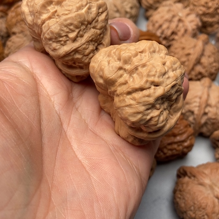 文玩核桃把件M***.蛤蟆