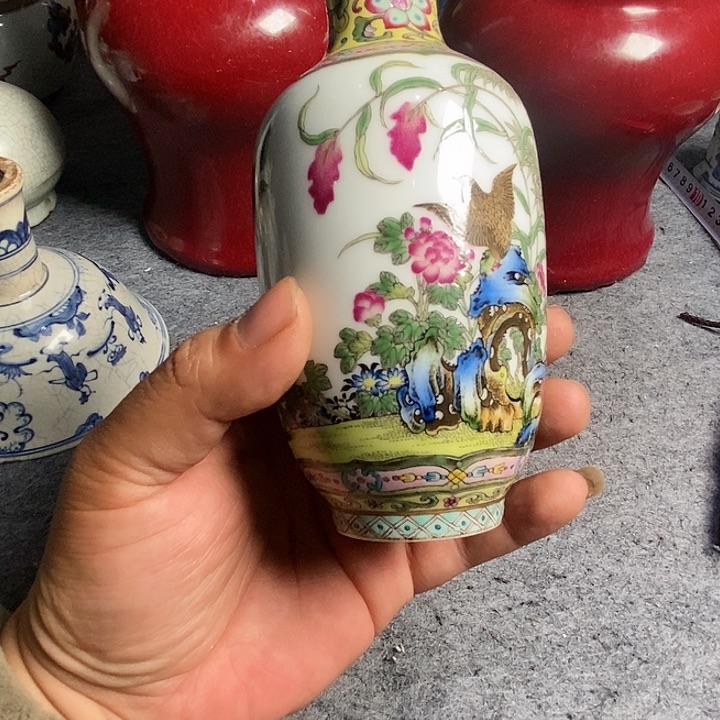 靓陶瓷工艺美术品的