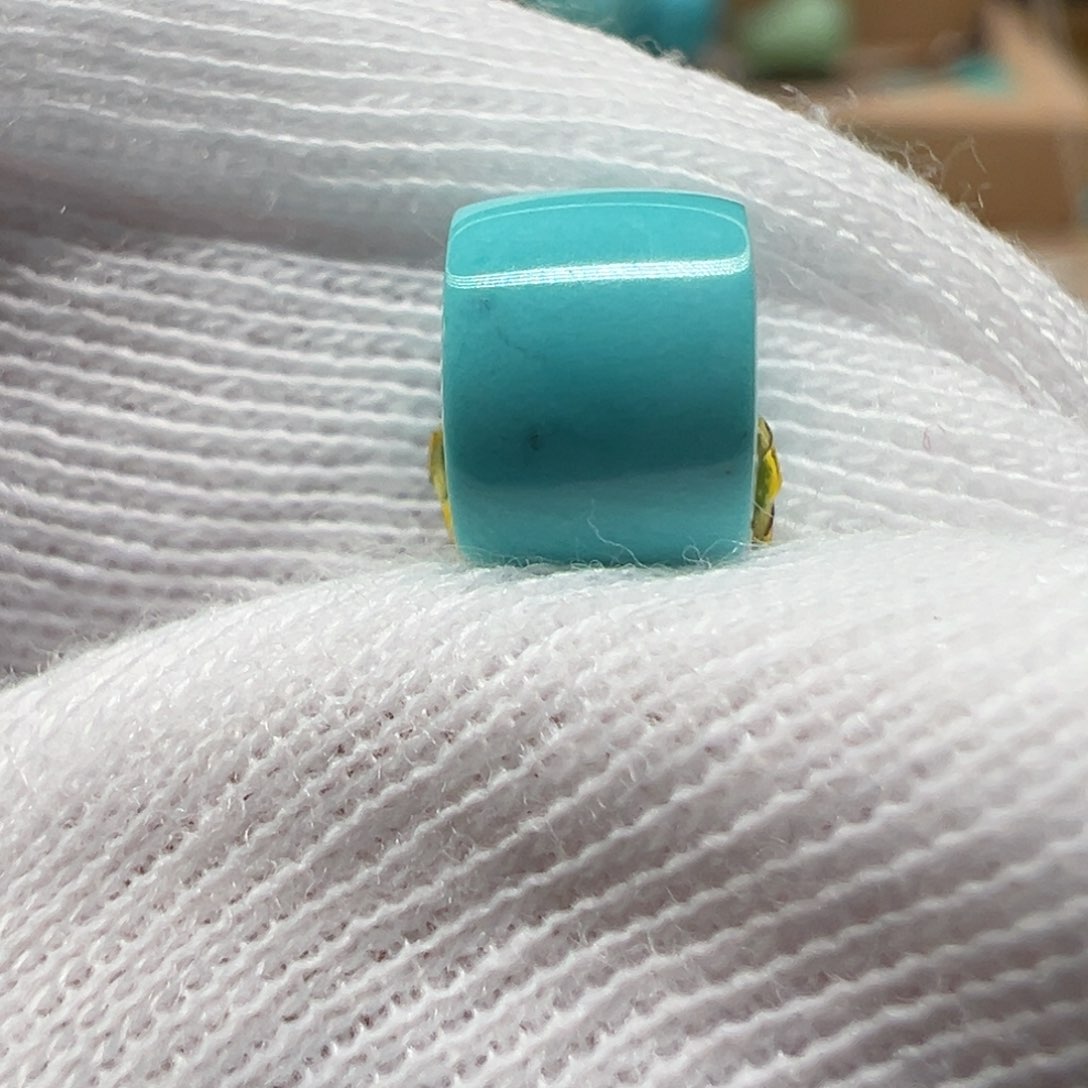 绿松石配饰未镶嵌