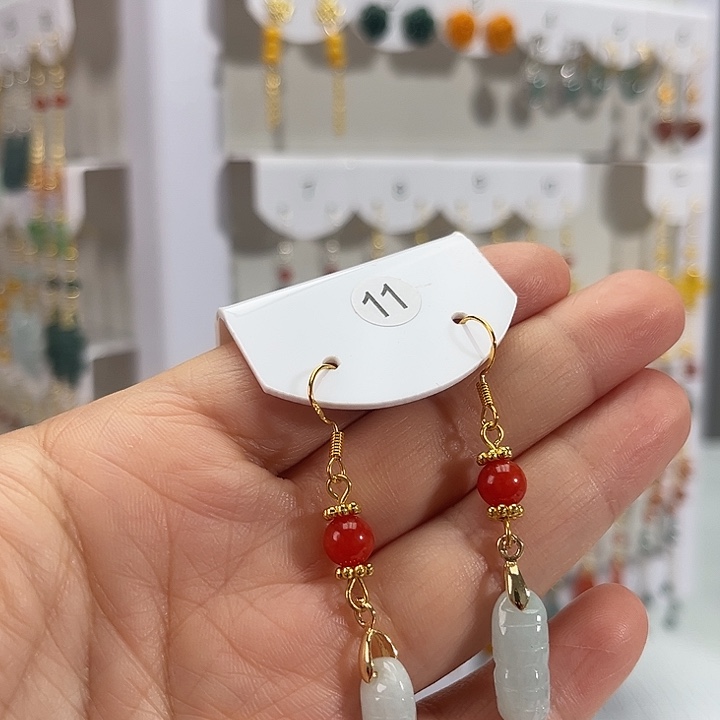 翡翠未镶嵌耳饰耳饰