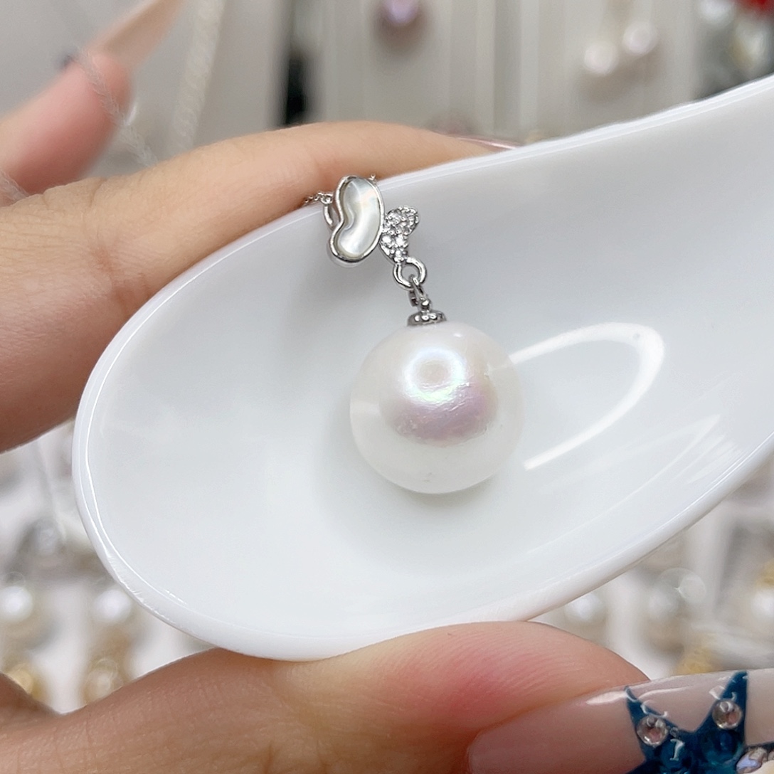 淡水珍珠合金吊坠(赠链)