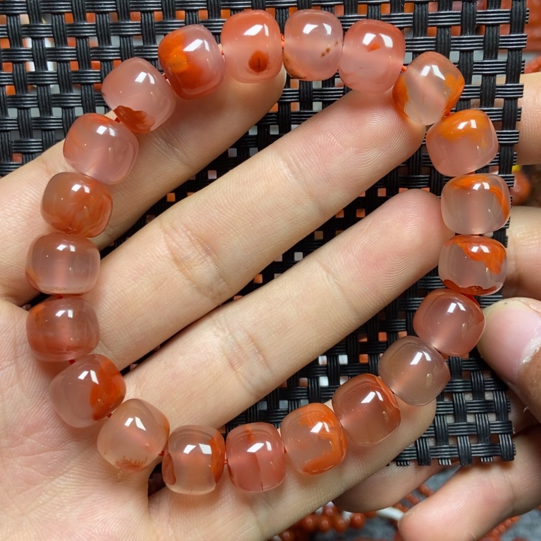 南红玛瑙手串未镶嵌锦**310+’mm