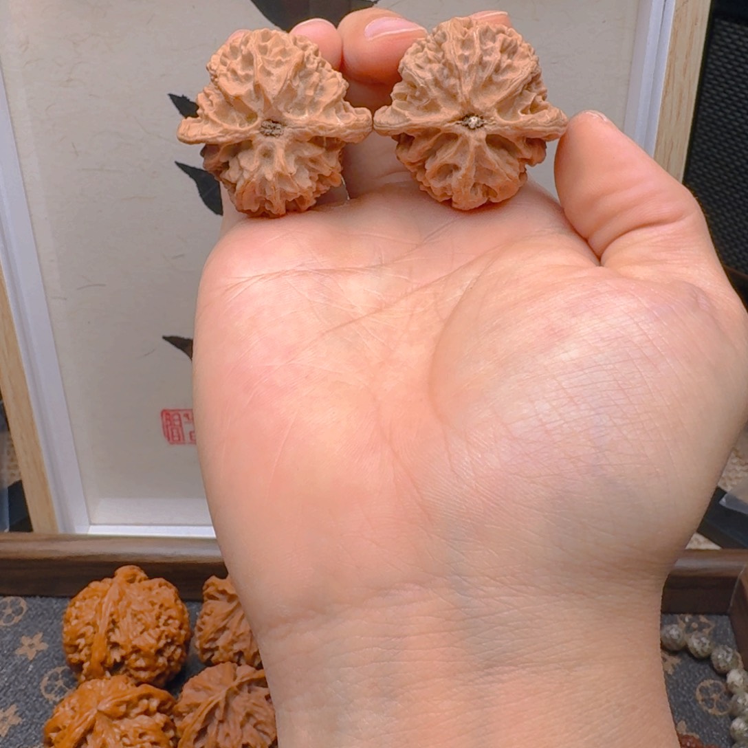 文玩核桃把件3909苹果