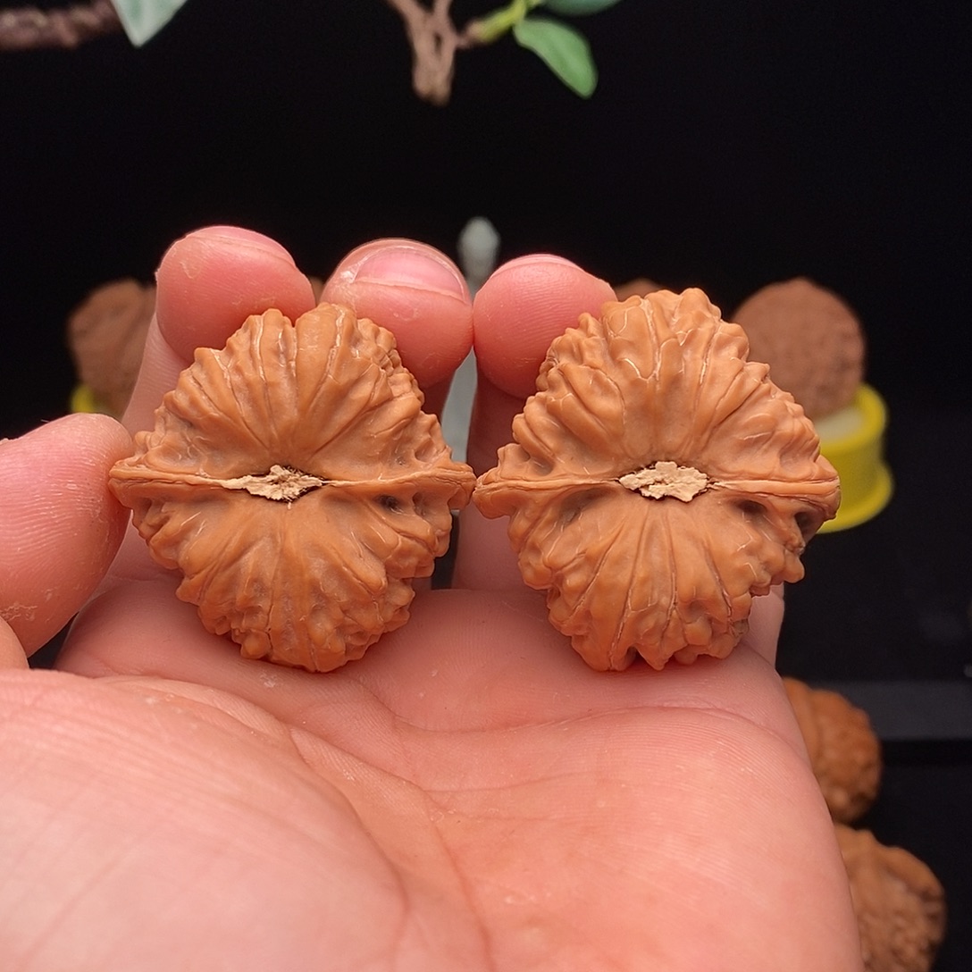 文玩核桃吊坠凹底41