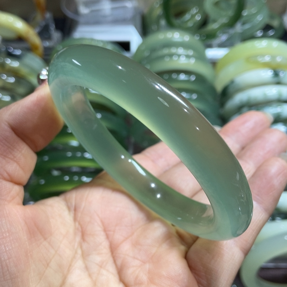 岫玉未镶嵌手镯62