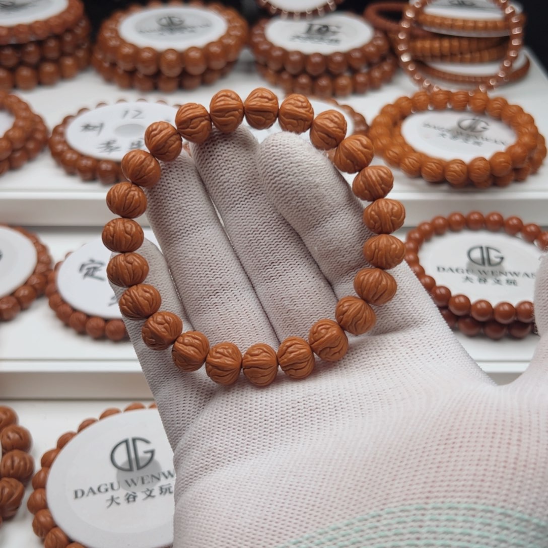 蓝***松桃核吊坠桃核手串