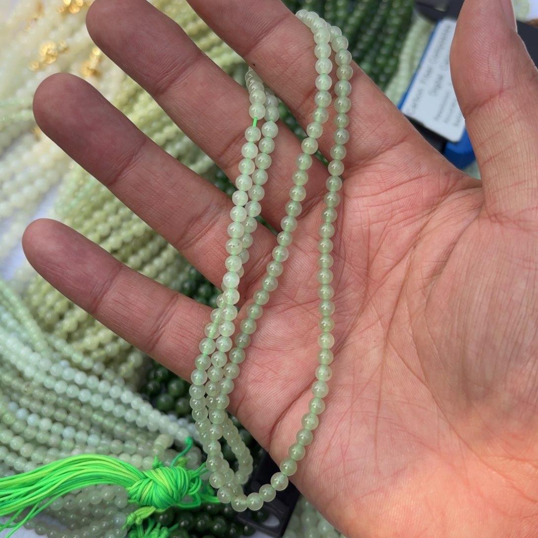 和田玉珠链卡3.9未镶嵌