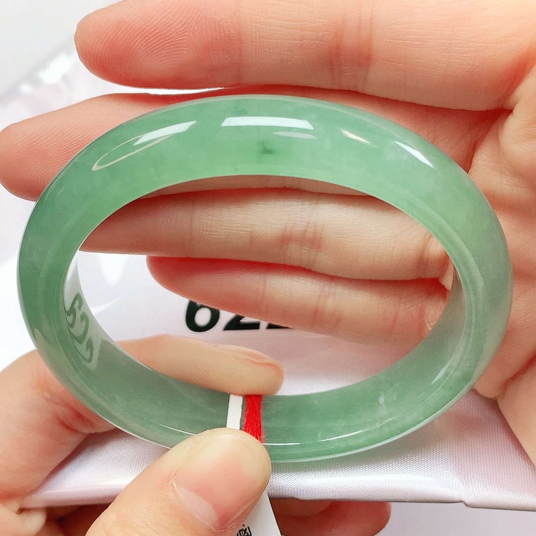 未镶嵌手镯翡翠翡翠手镯54贵妃