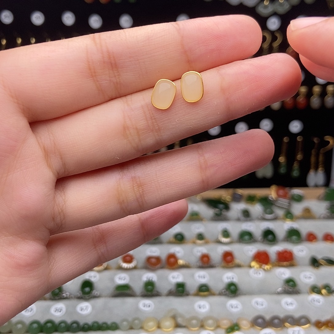 银S925镀金镶嵌和田玉耳饰