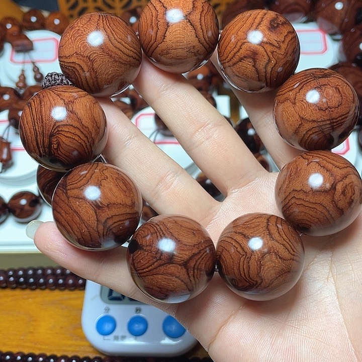 黄花梨/降香黄檀柏黄花梨3.0对眼