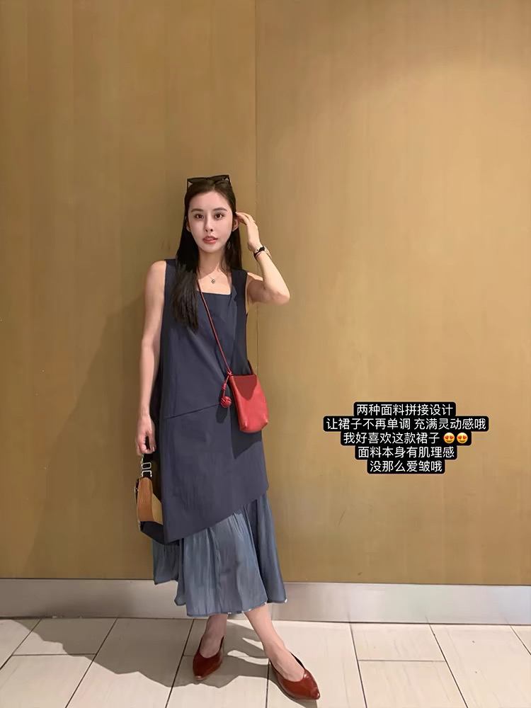 灰灰呀！25807 月光缪斯！头花款斜边拼接连衣裙