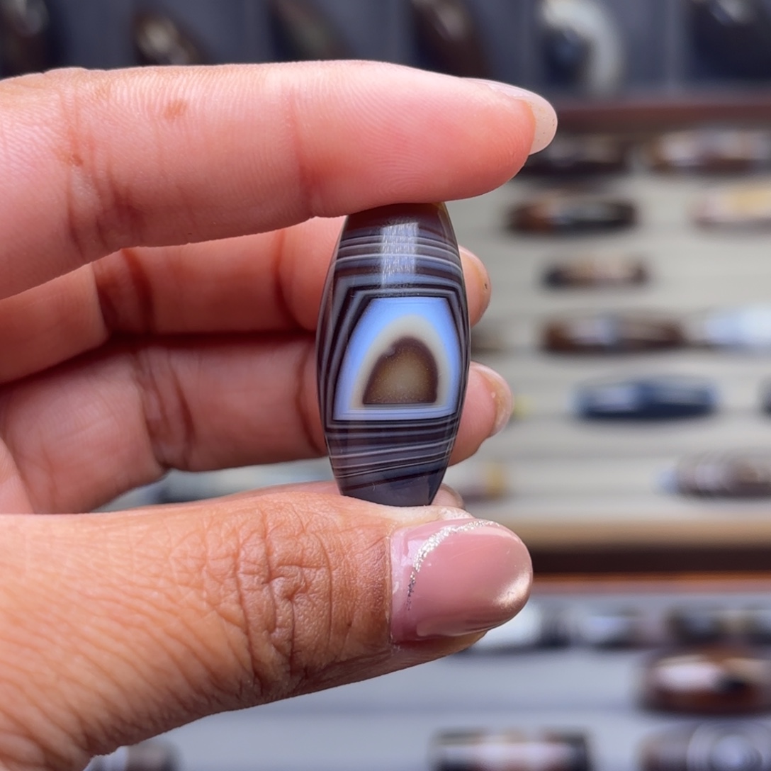 骑***江玛瑙/玉髓未镶嵌颈饰