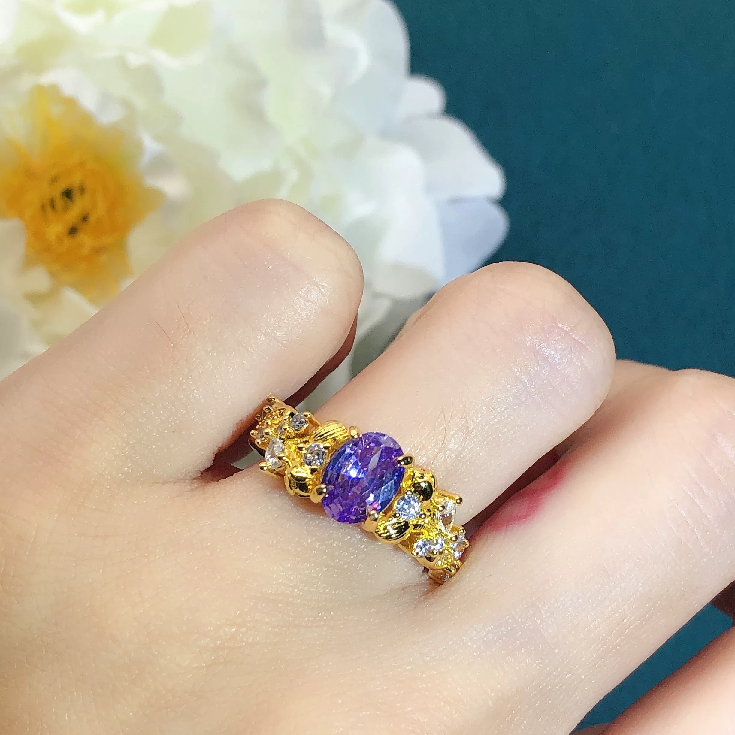 合成锆石18K金戒指 真金镶嵌锆石黄金戒指 气质时尚百搭