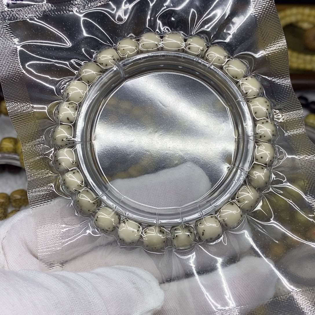 星月菩提手串?****）98绿背河豚