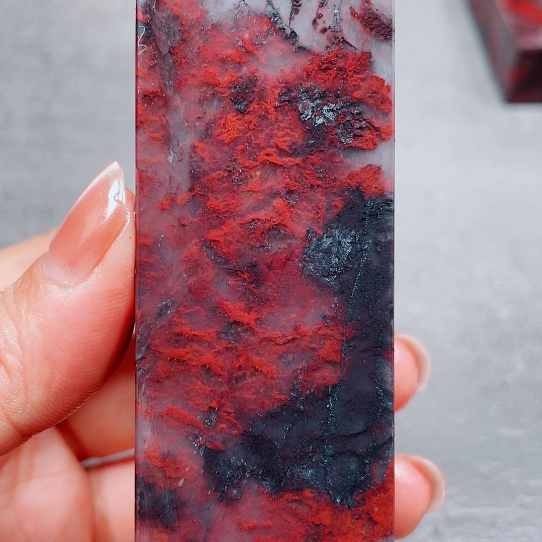 玉桂林鸡血玉印章镇尺38