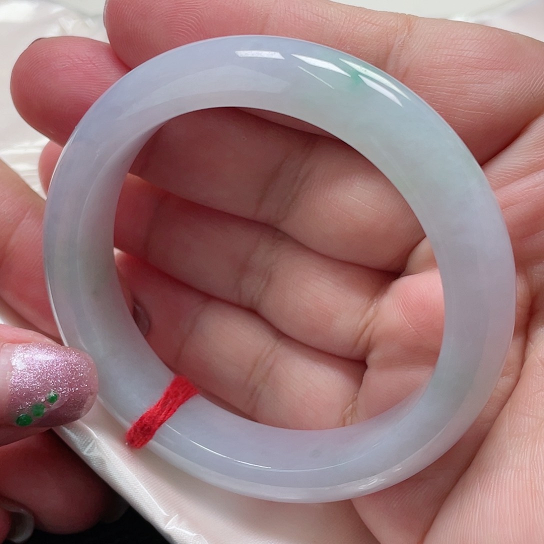 翡翠手镯（圆镯）未镶嵌缅甸翡翠手镯53圈