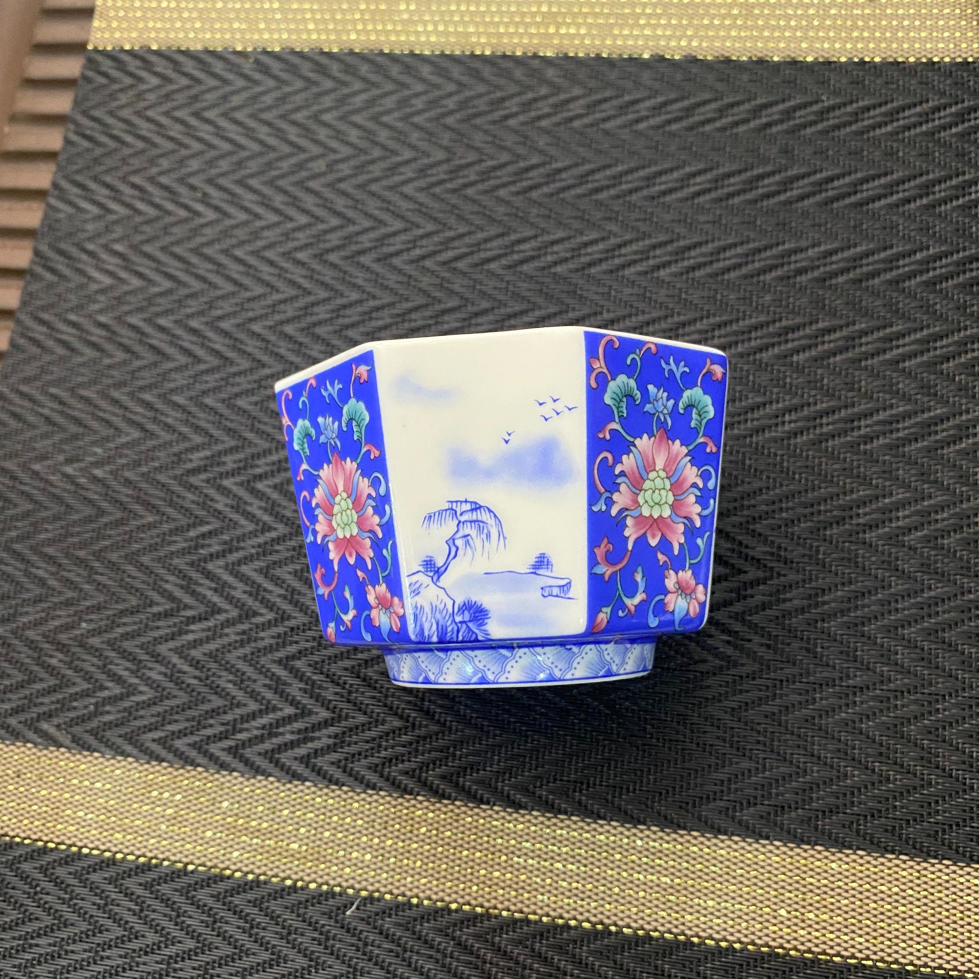 瓷器水杯一物一拍