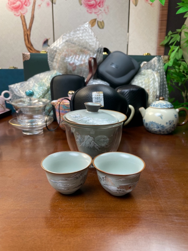 KK0483-雪山铁胎白瓷手绘盖碗旅行套