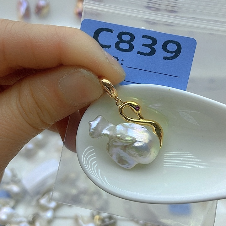 淡水珍珠颈饰未镶嵌