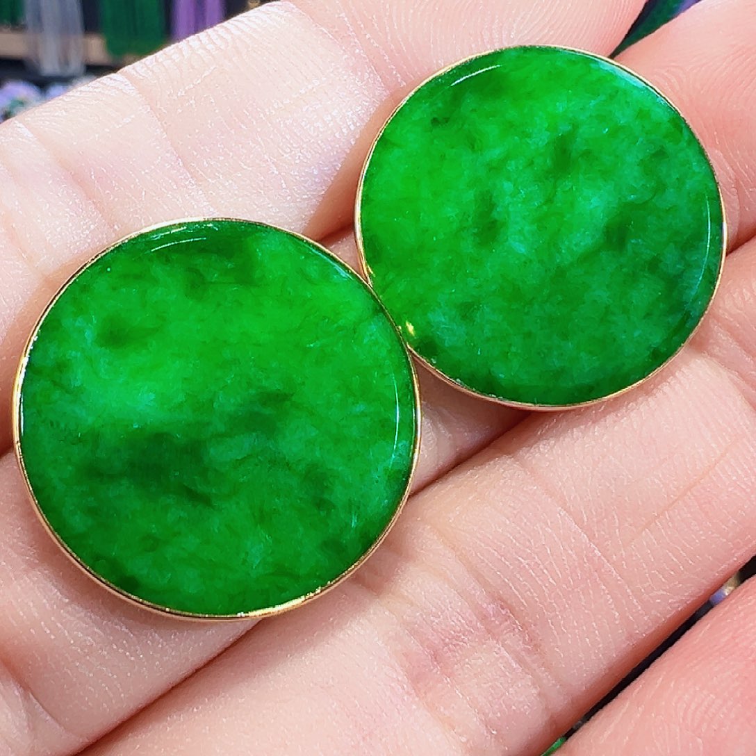 翡翠18K金镶嵌耳饰签收后24小时鉴赏期