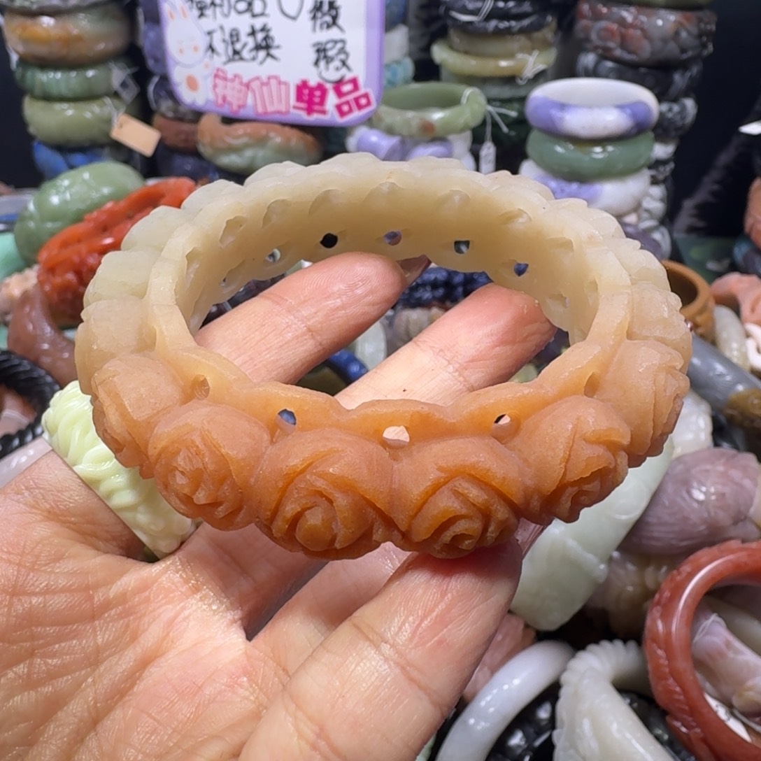 石英质玉（佘太翠）未镶嵌手镯80，58，原石不退换