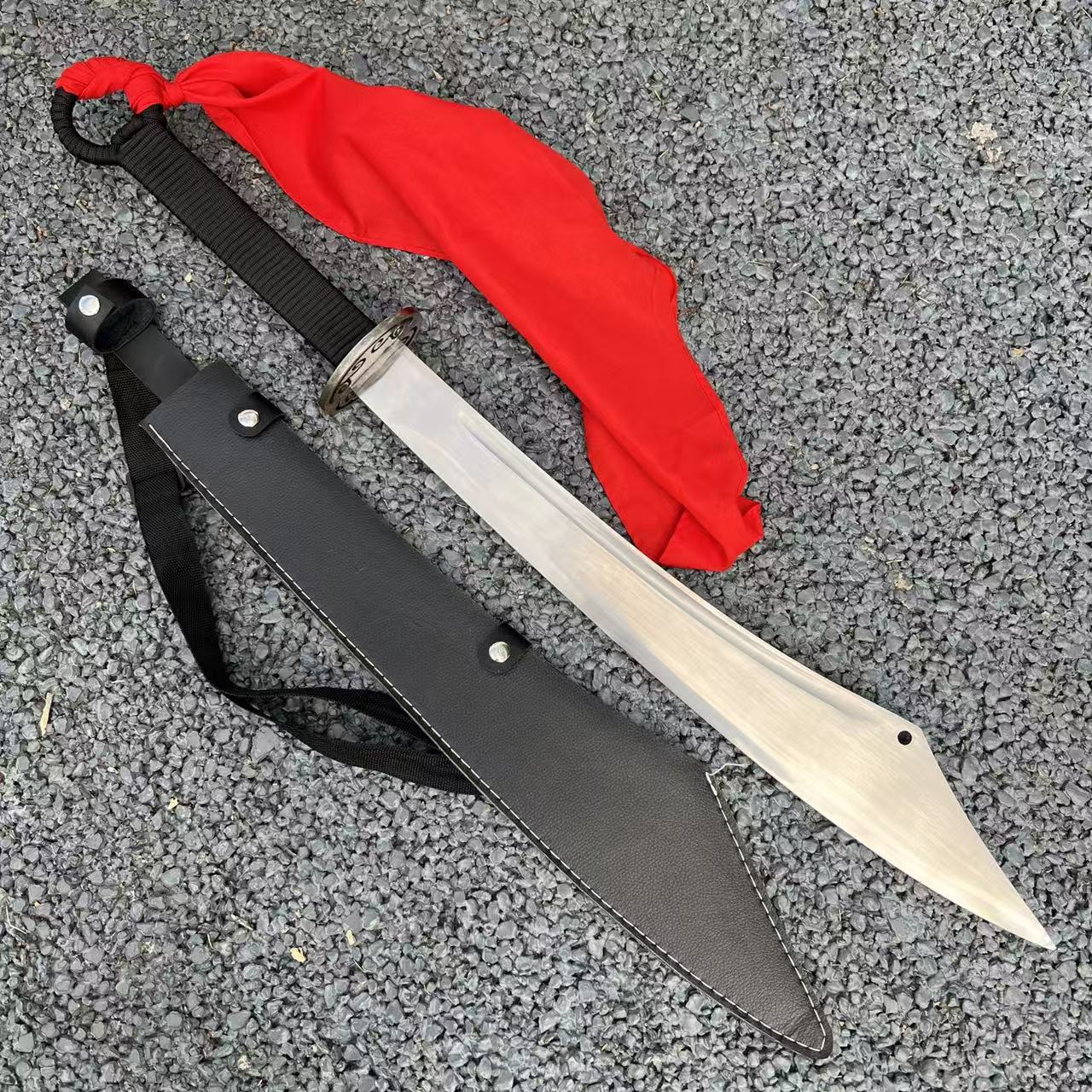 80厘米牛尾刀-龙泉一体高锰钢淬火未开刃适合纪念收藏户外车载