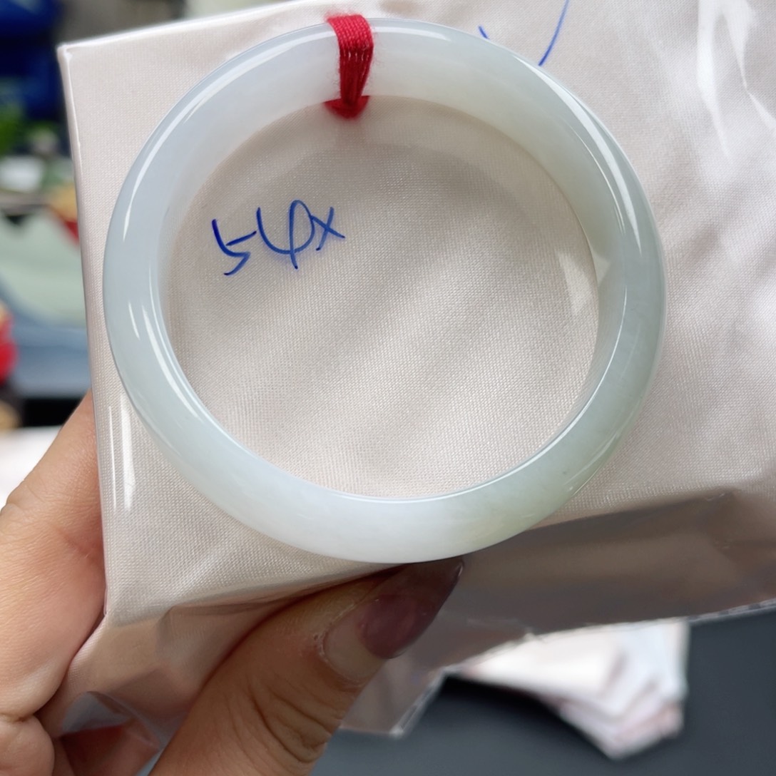 未镶嵌手镯翡翠翡翠