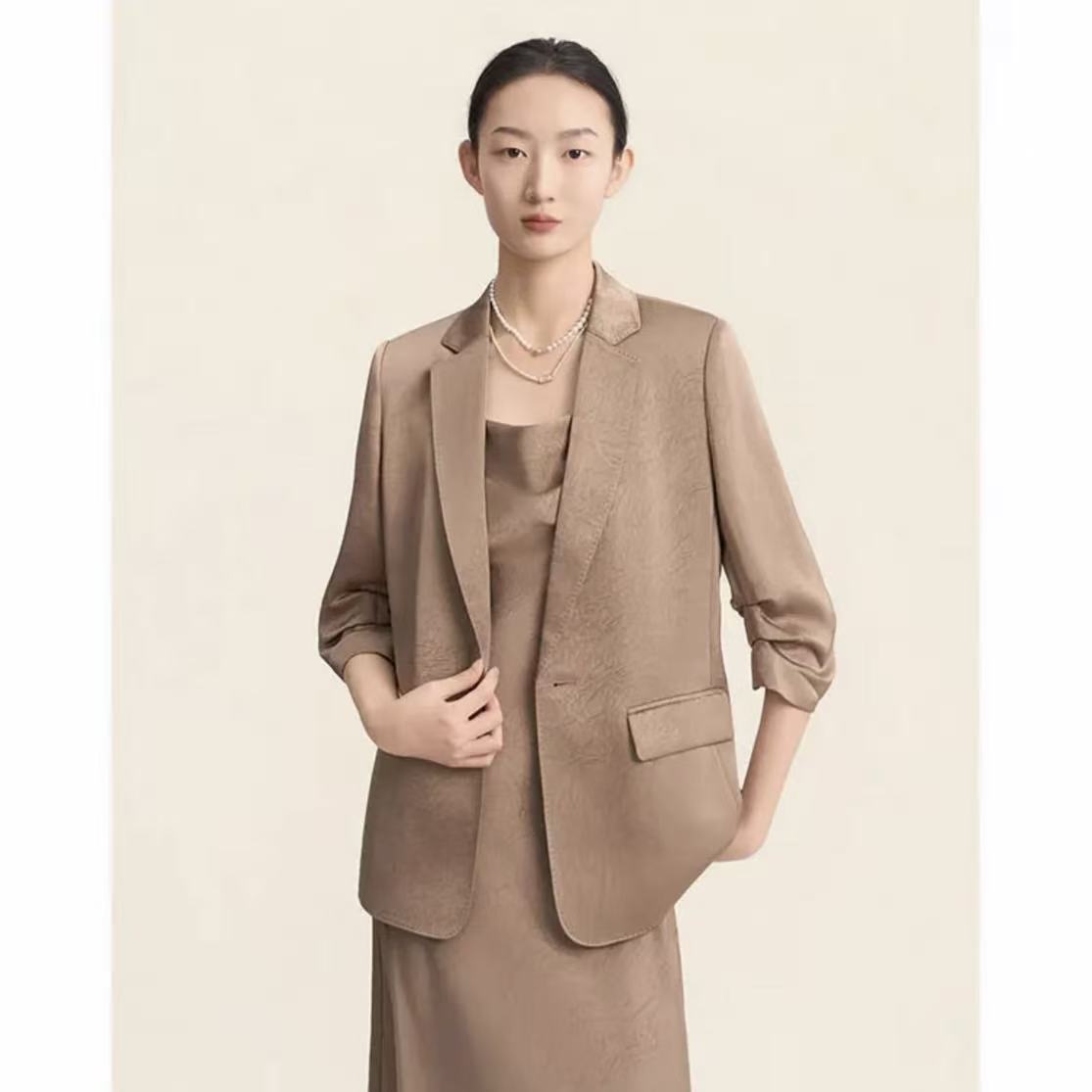 AMASS/阿玛施【流光溢彩】26早春高智职场雅丹风高定西服外套540069