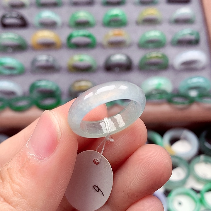 翡翠未镶嵌戒指16号