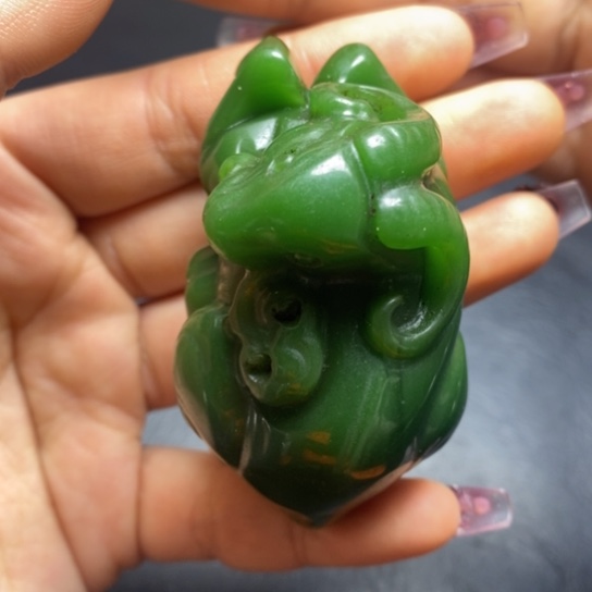 和田玉（糖玉）挂件未镶嵌