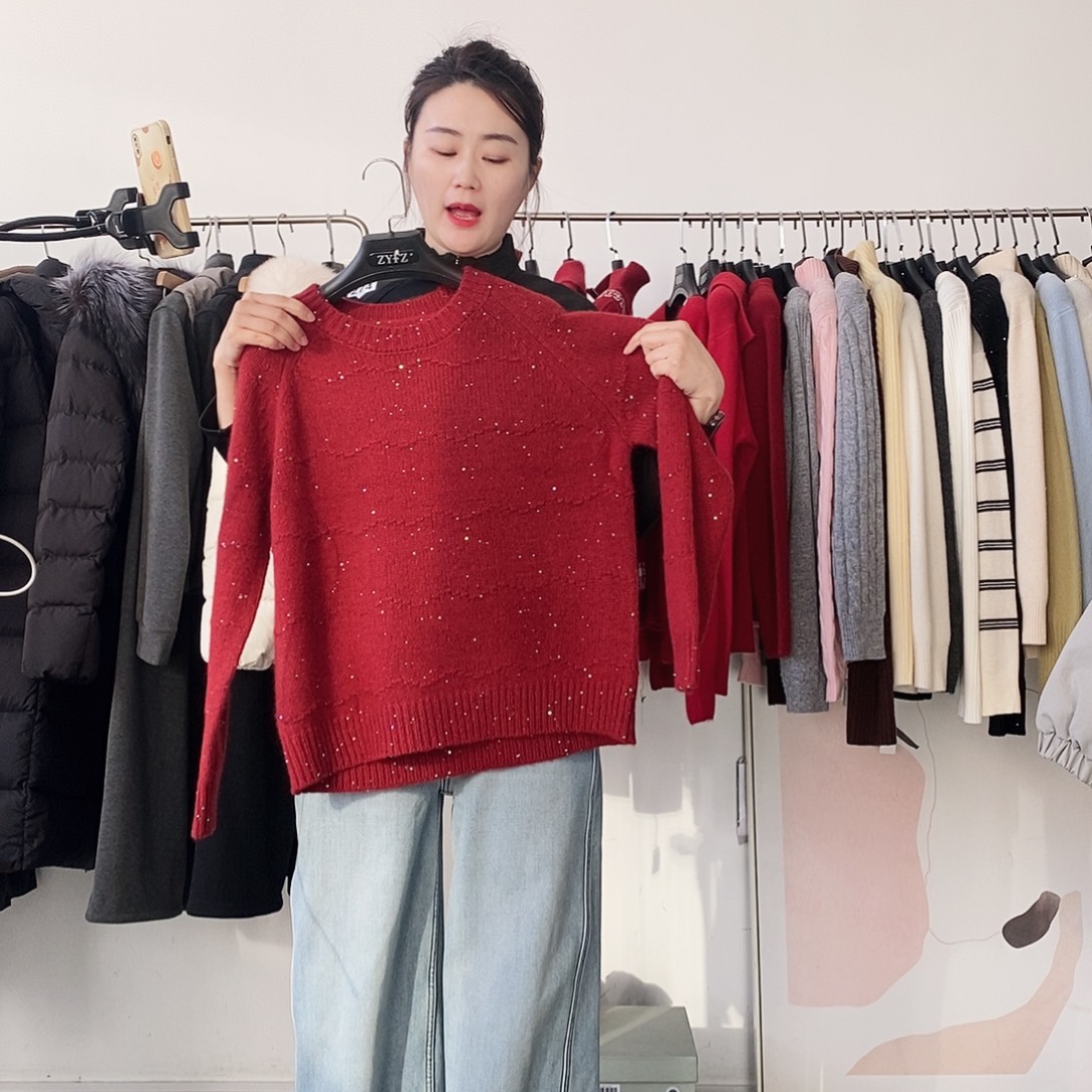 140斤以内全毛红色亮晶晶