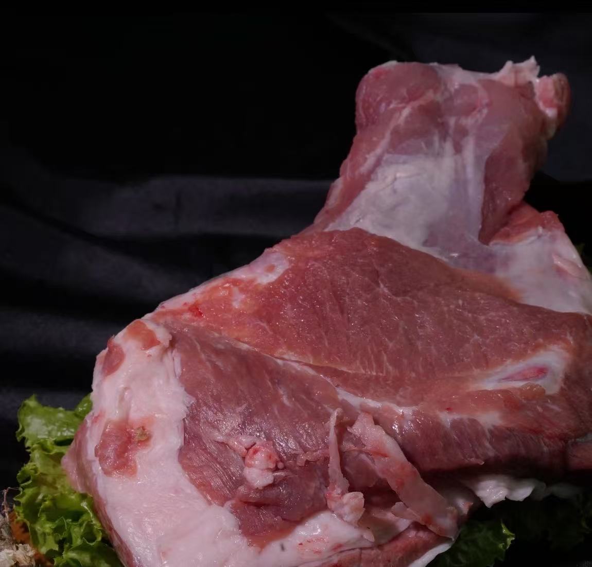 东北跑山黑猪肉大山散养顺丰包邮