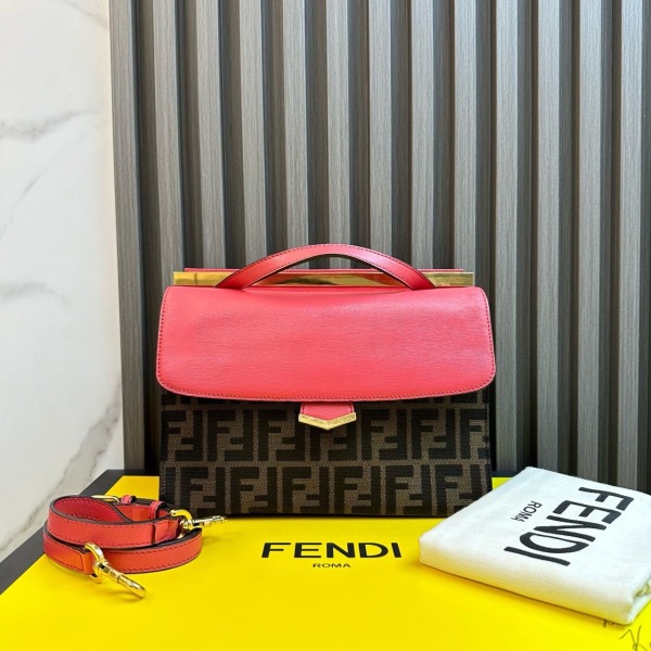 95新/芬迪/市场价999999/包包/250214XZ0029