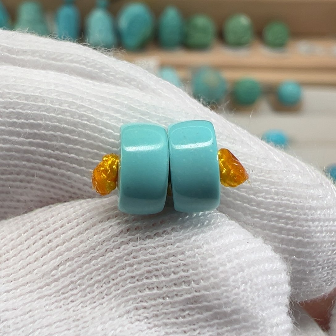 绿松石配饰未镶嵌