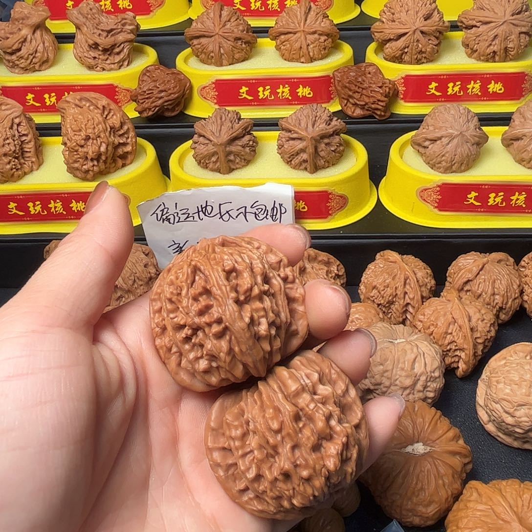 核桃42尺寸四座楼文玩核桃