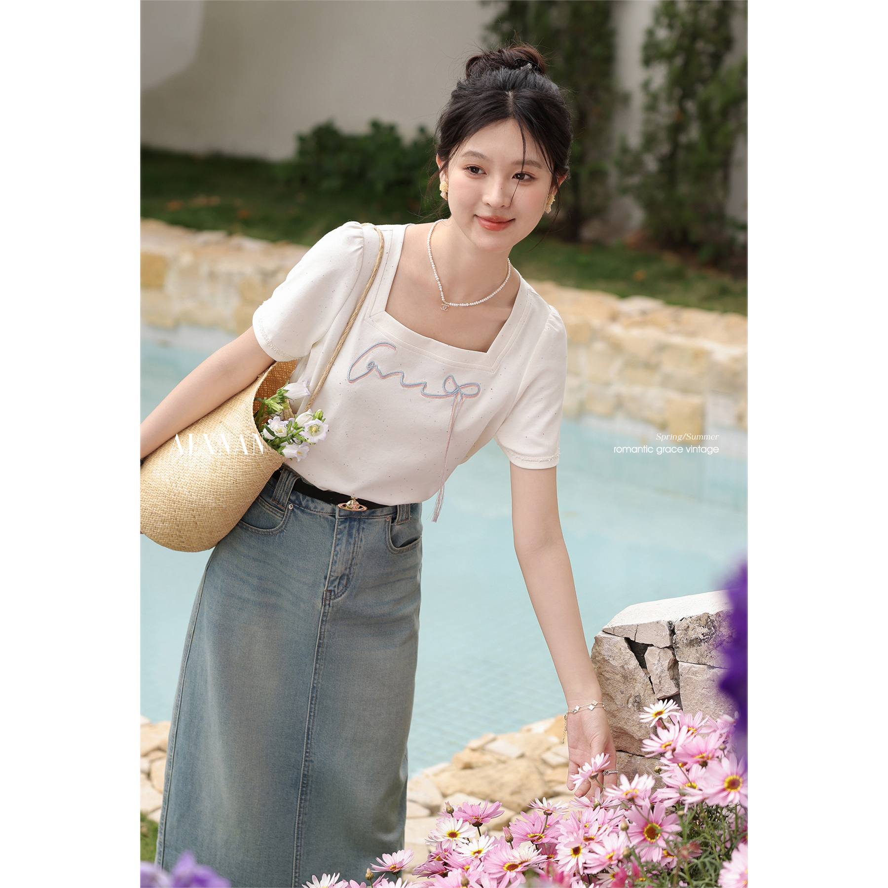 鹿向南「粉丝福利」杏色方领T恤2025夏季新款时尚短袖上衣女