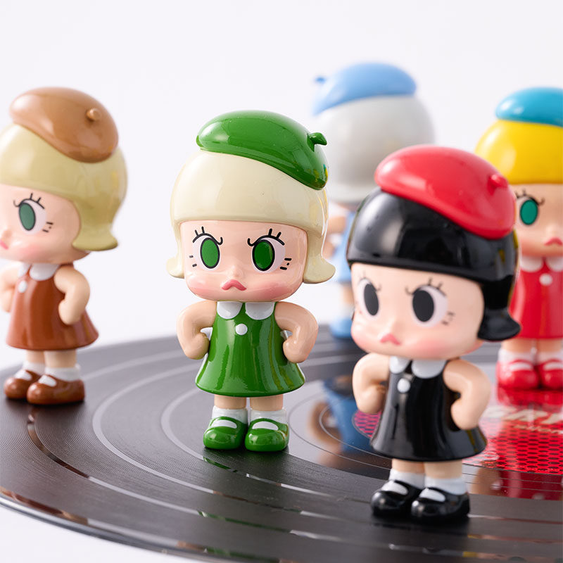 POP MART/泡泡玛特Angry Molly 9体黑胶吊卡-收藏套装 潮玩摆件