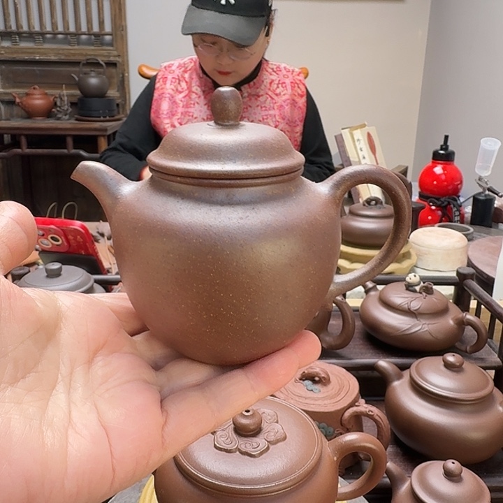 茶壶清水泥半手工柴烧秋水壶（180 C c）