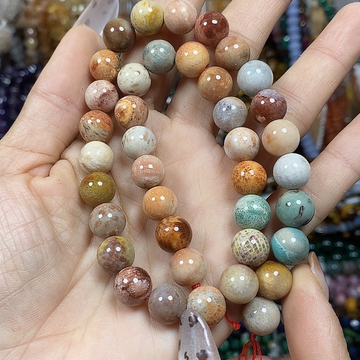 玛瑙/玉髓未镶嵌珠宝半成品天然高品珊瑚玉卡10mm
