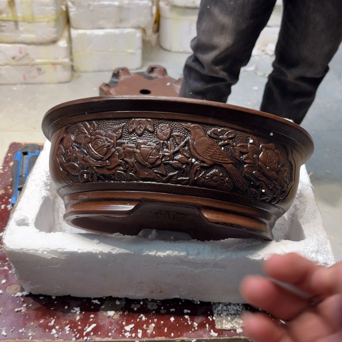 紫砂花盆瑕疵和瑕疵