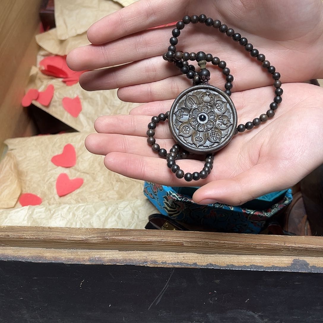 大叶紫檀（黑酸枝木类）