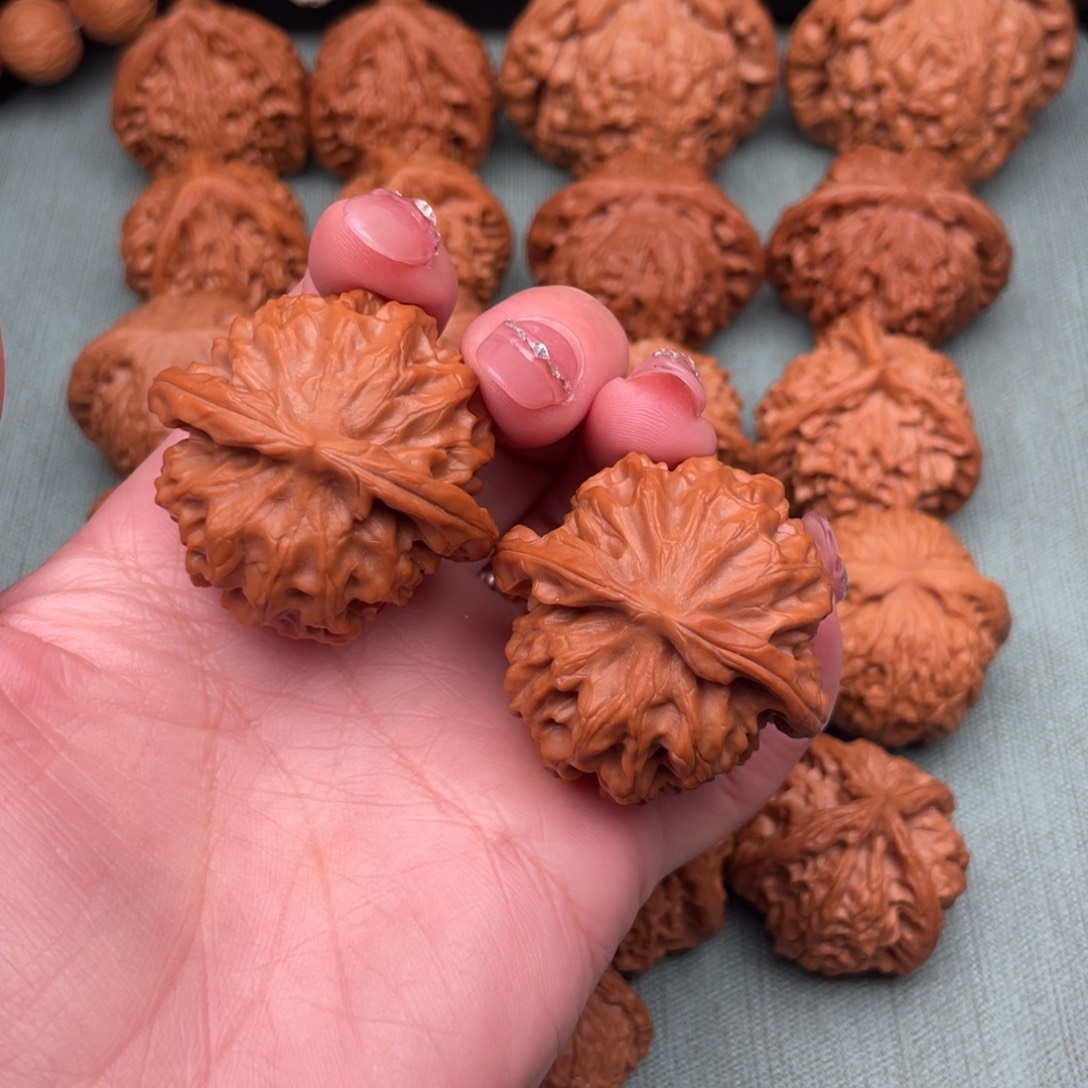 文玩核桃把件全品龙鳞39.5