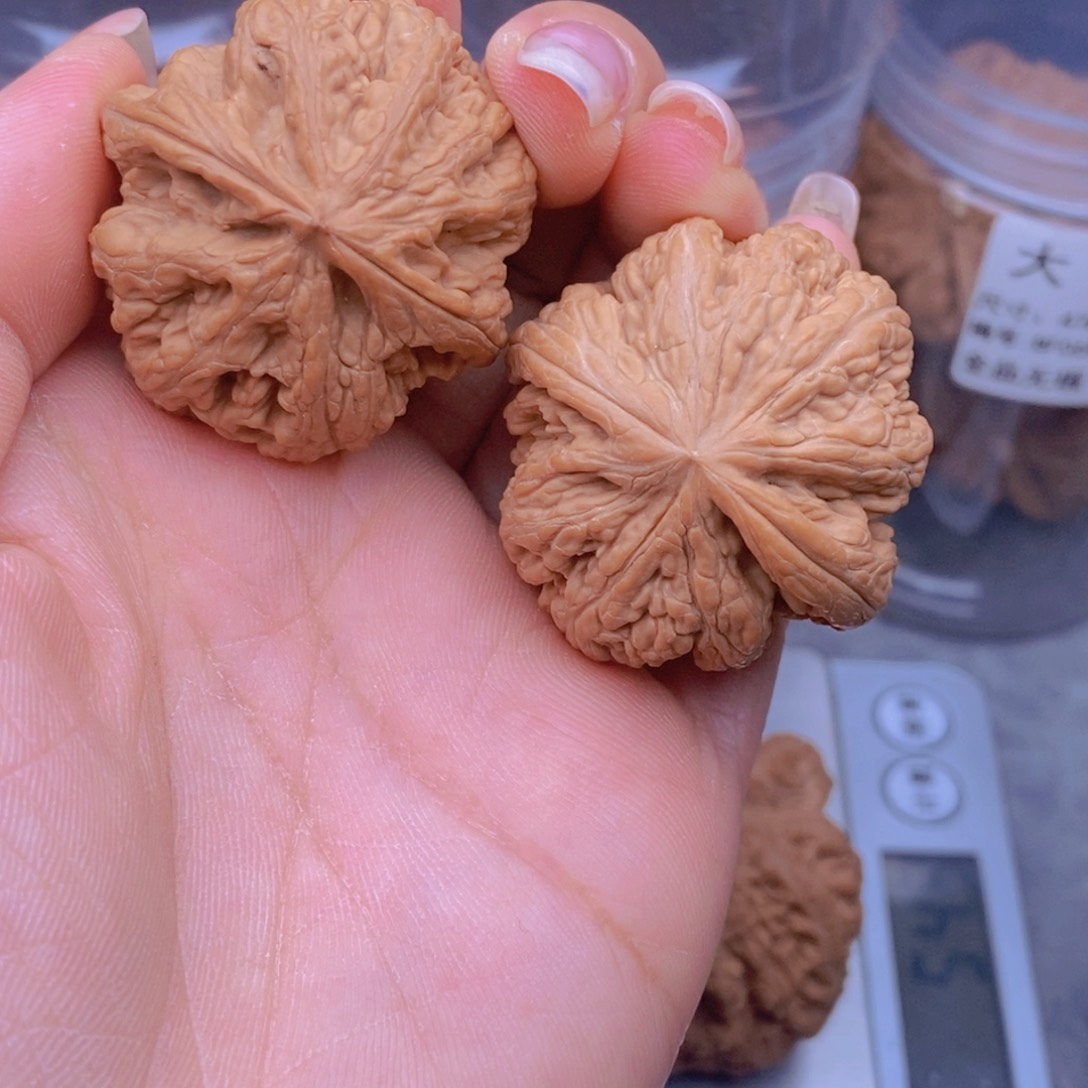 文玩核桃吊坠粗筋2