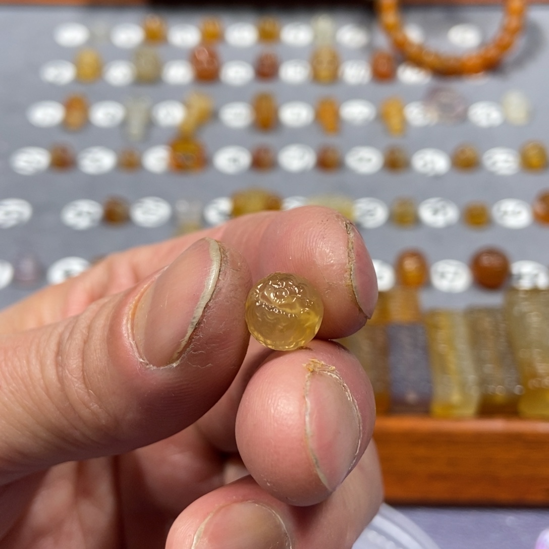 租***）玛瑙/玉髓合金颈饰珠