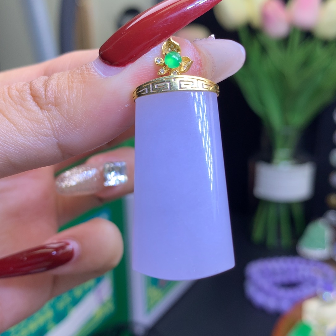 翡翠颈饰18K金镶嵌天然