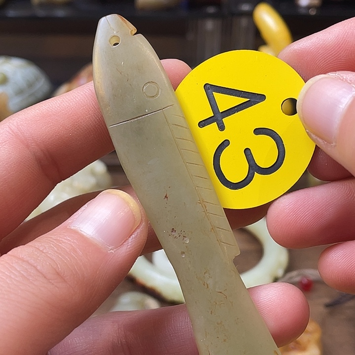 和田玉（糖玉）未镶嵌颈饰